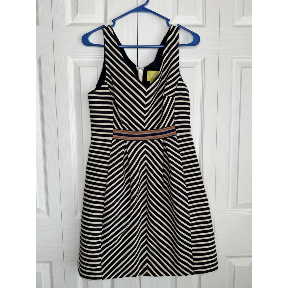 Anthropologie Maeve Dress Mitered Stripe Sleeveless Navy Chevron Pockets Sz 8